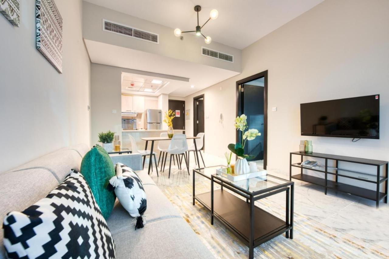 Elite Lux Holiday Homes - Cozy & Stylish 1 Bedroom With Huge Pools & World Class Gym Dubai Bagian luar foto